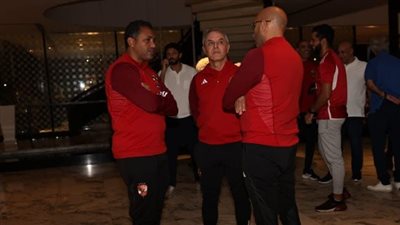 محاضرة بالفيديو للاعبي الأهلي في تنزانيا استعدادًا لسيمبا