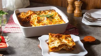لو معندكيش وقت.. حضري لازانيا باللحمة المفرومة بدون سلق
