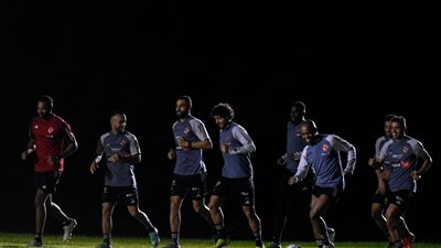 الأهلي يختتم مرانه الأول في تنزانيا استعدادًا لملاقاة سيمبا