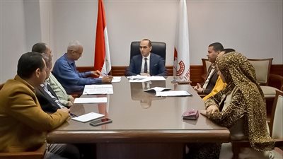 نائب محافظ سوهاج يترأس الاجتماع الدوري للجنة الفنية لمتابعة المراكز التكنولوجية