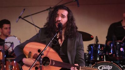 أمسية مميزة لـ سعد العود على المسرح المكشوف بالأوبرا