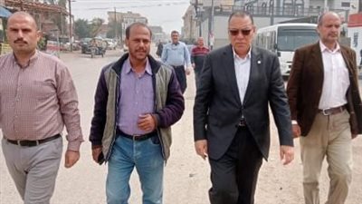 محافظ الشرقية يتفقد أعمال الرصف والتطوير الجارية بشوارع أبو حماد 