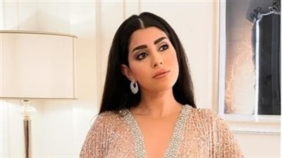 آيتن عامر تعلن انتهاء سوء التفاهم مع سمية الخشاب:  طيبة وجدعة 