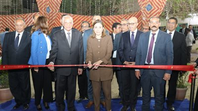 وزيرة الثقافة ومحافظ الجيزة يفتتحان الدورة 12 من معرض فيصل للكتاب