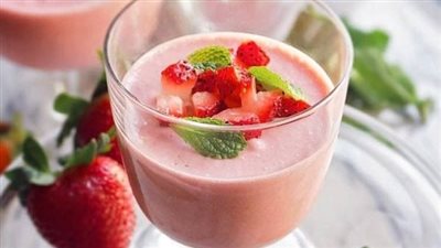 لسحور خفيف.. طريقة عمل دانيت الفراولة زي الجاهز