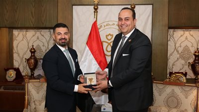 رئيس الهيئة العامة للرعاية الصحية يبحث زيادة التعاون مع شركة فياترس مصر