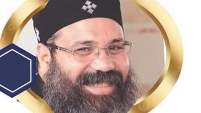 القمص جبرائيل أمين يترأس العظة الروحية بالكنيسة المرقسية بالأزبكية