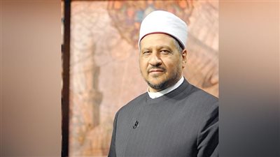 التسليم له فى حكمه