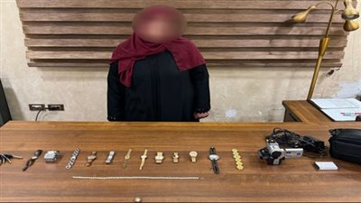 ضبط خادمة متهمة بسرقة مشغولات ذهبية في النزهة  