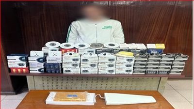 ضبط صاحب محل بالقاهرة يبيع كاميرات المراقبة المحظورة