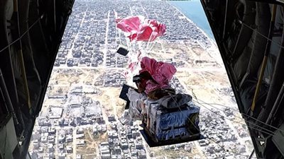 مقتل 5 أشخاص خلال فوضى تخللت توزيع مساعدات في غزة