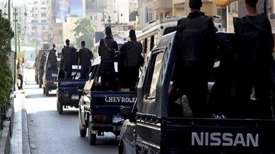 القبض على عاطلين بتهمة الاتجار في الآثار المقلدة 