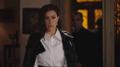 صيد العقارب الحلقة 21|هل تكتشف عايدة حقيقة تورط شقيقها فى صفقة مخدرات؟