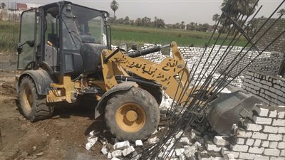 محافظ أسيوط: إزالة 8 حالات تعدٍ على الأراضي الزراعية 