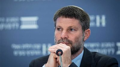 وزير مالية الاحتلال: علينا استعادة المحتجزين في غزة بسرعة 