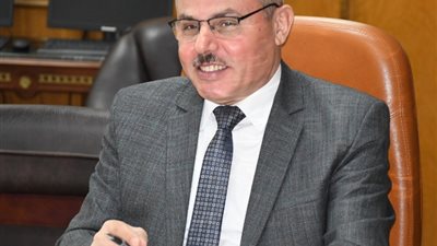 التواصل اللفظي وغير اللفظي في مؤتمر بالمعهد الأفروآسيوي