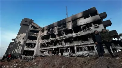 الدفاع المدني الفلسطيني: الاحتلال انسحب من مجمع الشفاء بعد حرقه وتدميره (فيديو)