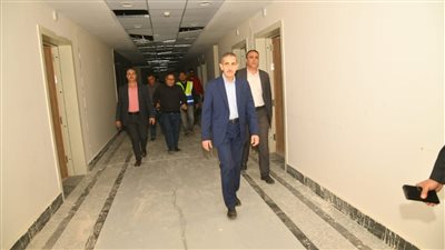 محافظ الغربية يتابع الموقف التنفيذي لمستشفى طنطا العام والأورام الجديدة