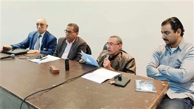 المقهى الثقافي بالفيوم يحتفي بأمير الزجل ضمن فعاليات اليوم الثالث 