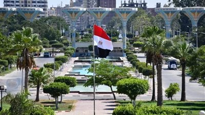 جامعة قناة السويس تعلن عن التقدم لوظيفة عمداء كليات التربية والطب والتمريض