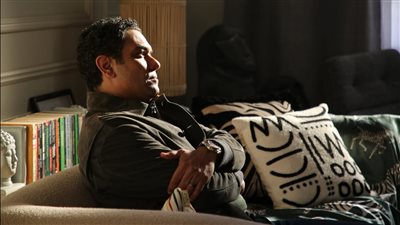 آسر ياسين يتخذ قرار صعب في مسلسل بدون سابق إنذار الحلقة 7