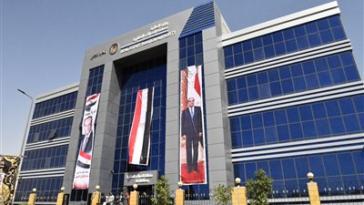 قنا| الضرائب العقارية تُطبق الإيصال الإلكتروني ضمن ميكنة المصلحة