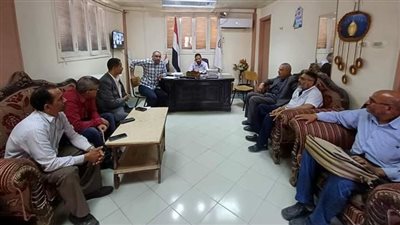 تعليم ابوتشت يبحث استعدادات استقبال امتحانات الفصل الثاني