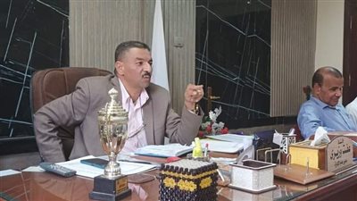 مدير تعليم نجع حمادي يعقد اجتماعين متتاليين مع موجهين الإدارة