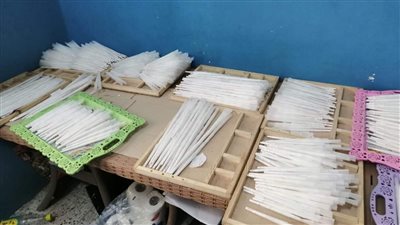 ضبط منشأة بدون ترخيص لتصنيع وتعبئة السجائر بالفيوم 