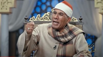 جلس بجواري ومسح بيده على رأسي.. الطاروطي يحكي رؤيته للنبي بالمنام (فيديو)