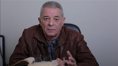 محمود حميدة يكشف سر تحمسه لمشروع توثيق تاريخ الفنانين بالذكاء الإصطناعي