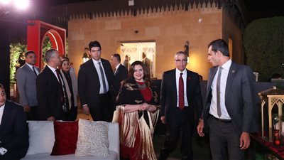 وزيرة الهجرة تشارك في أمسية رمضانية تلبية لدعوة جمال السادات