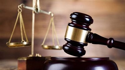 المؤبد لـموظفا بشركة بترول لاتهامه بقتل جاره لاعتراضه على تربية كلاب في عمارة بالجيزة