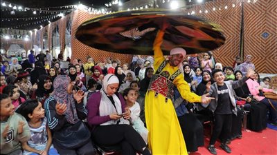 معرض فيصل للكتاب .. «شاعرات العامية» و«أحوال السلف الصالح» في أمسية 