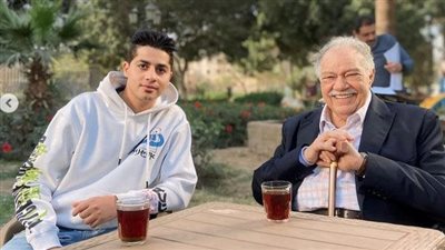 عنبة: الكواليس مع يحيي الفخراني فى عتبات البهجة  كانت لذيذة 