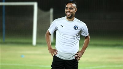 بيراميدز يدعم محمد الشيبي في قضية الشحات عبر بيان ناري 