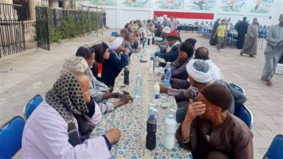 ضم 3 الاف صائم .. جمعية النهضة تنظم إفطار جماعي بقوص