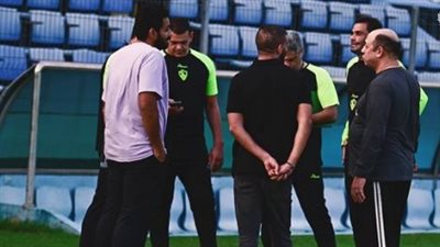 أحمد سليمان يحضر مران الزمالك إستعداداً لموقعة الكونفدرالية 