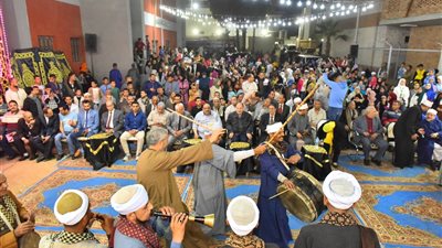 محافظ أسيوط يشهد احتفالية يوم اليتيم بقرية أولاد إلياس بمركز صدفا