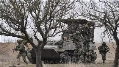 الجيش الروسي يواصل التقدم تجاه أفدييفكا وأوكرانيا تفقد مواقعها وتحصيناتها 