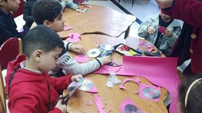 مكتبة مصر العامة بالزقازيق تقدم خدماتها لـ 490 طفل وشاب