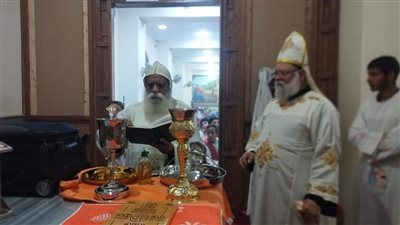 الأنبا جوارجيوس  يترأس طقس تدشين أواني خدمة بكنيسة الملاك ميخائيل..شاهد