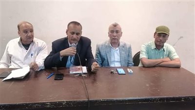 قصور الثقافة تواصل المقهى الرمضاني بالفيوم وتحتفي بالكاتب أحمد طوسون