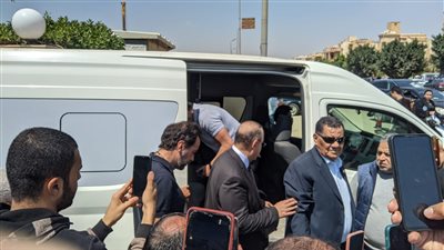 تشييع جثمان أحمد فتحي سرور إلى مثواه الأخير.. صور 