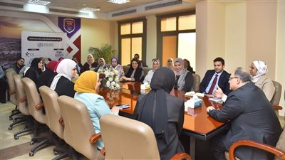 رئيس هيئة الدواء: التفتيش الصيدلي واجهة مشرفة للعمل الرقابي المصري 