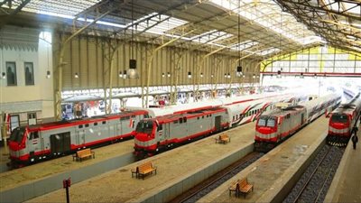 السكة الحديد: قطارات إضافية و800 نقطة حجز لتذاكر سفر العيد