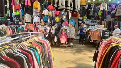 المطرية تتحدى غلاء أسعار ملابس العيد.. وتنافس وكالة البلح في 