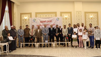رئيس مياة الفيوم يكرم 70 من حفظة القرآن الكريم من أبناء العاملين 