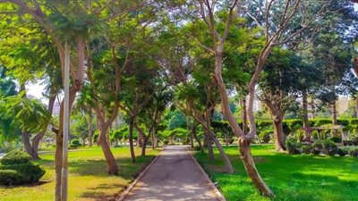هيئة النظافة بالقاهرة ترفع كفاءة الحدائق لاستقبال الزائرين خلال العيد
