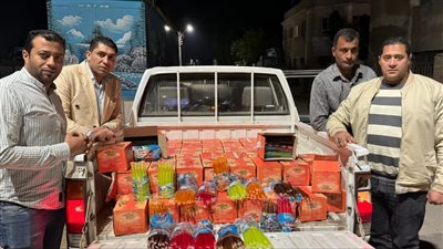 ضبط 4800 عبوة من المشروبات السكرية بدون فاتورة بالفيوم 